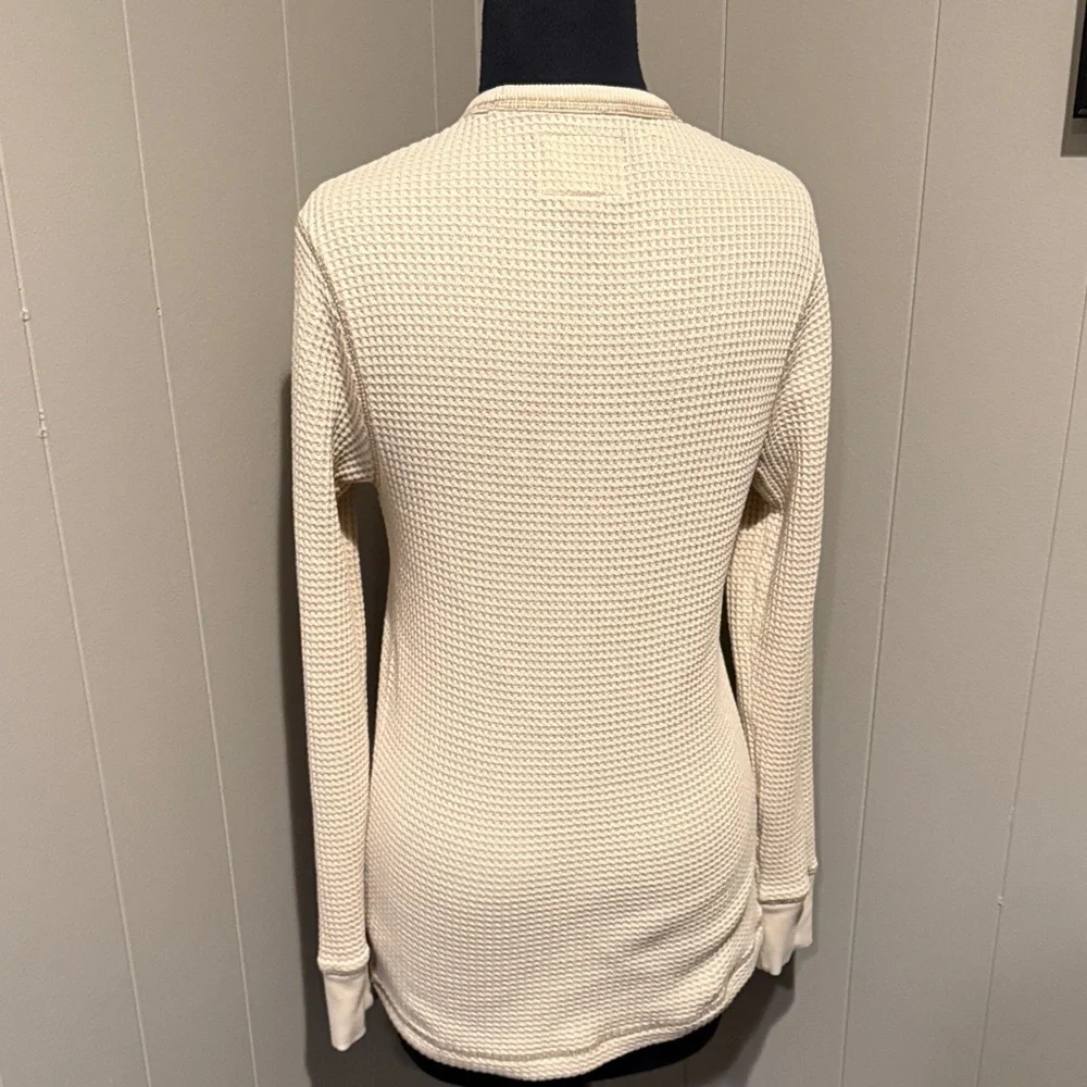 UpWest Women XS Cream Waffle Knit Long Sleeve Fitted Tee
